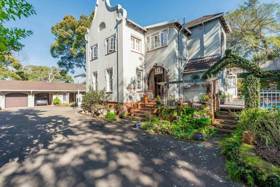 3 Bedroom Townhouse for sale in Kloof