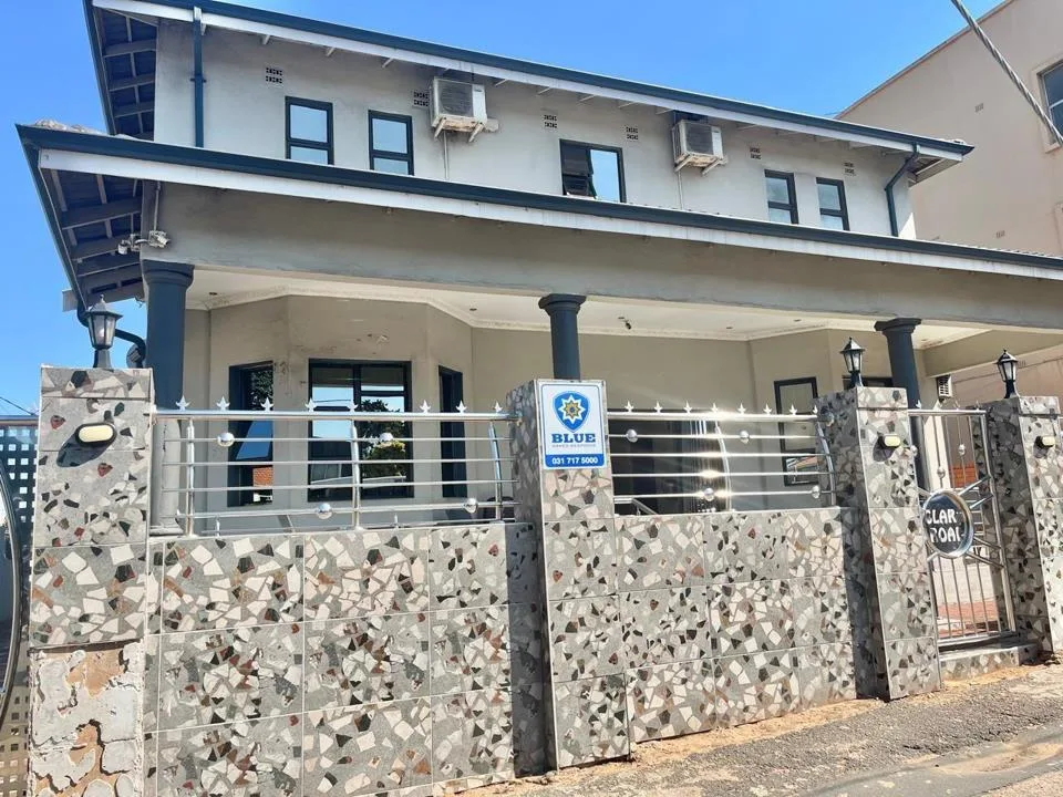 12 Bedroom House for sale in Glenwood