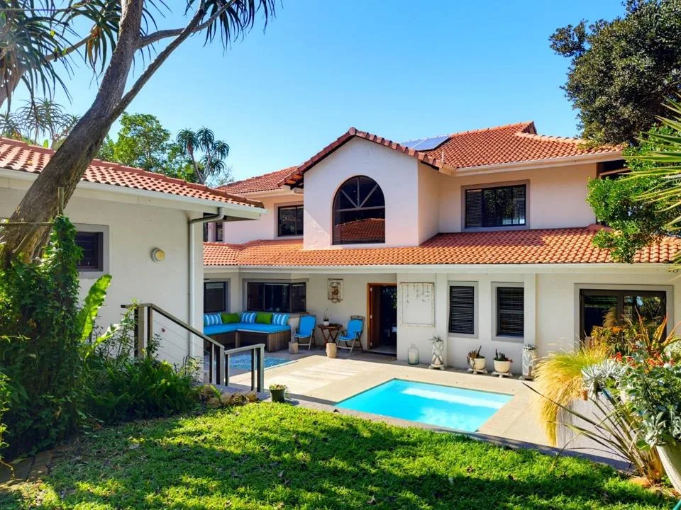 4 Bedroom House for sale in Westbrook