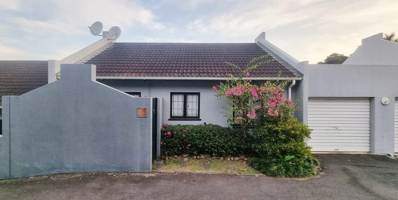 2 Bedroom Townhouse for sale in The Wolds