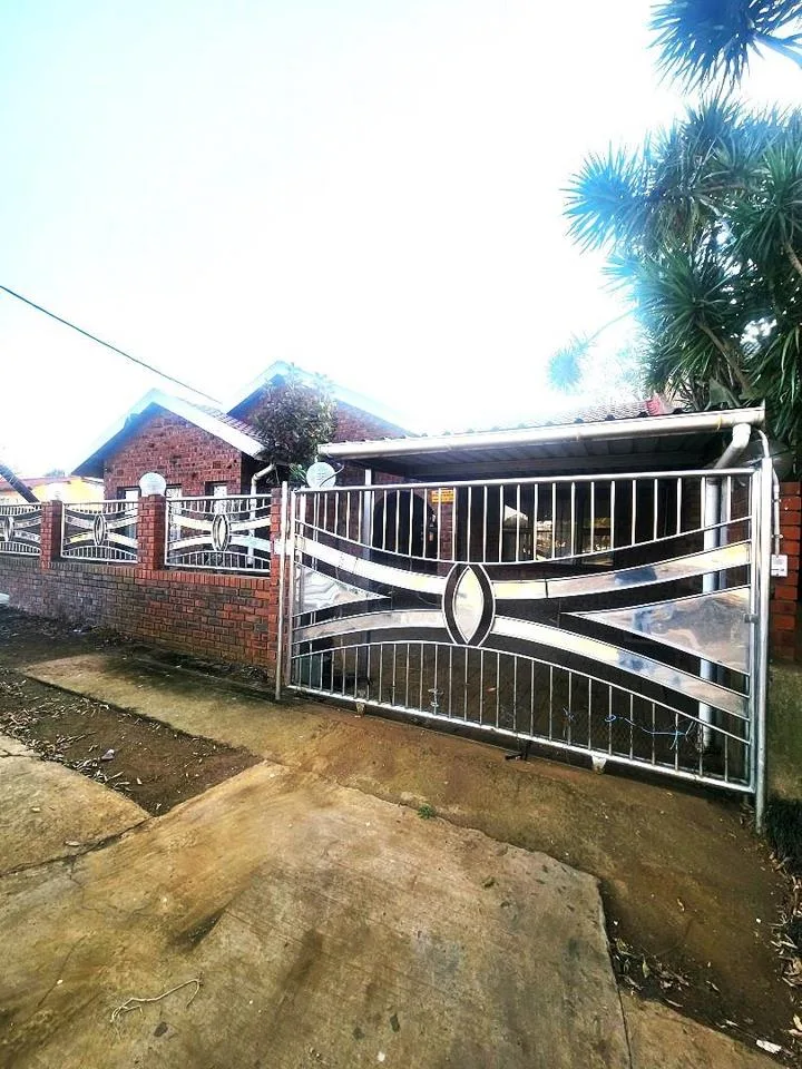 3 Bedroom House for sale in Northdale