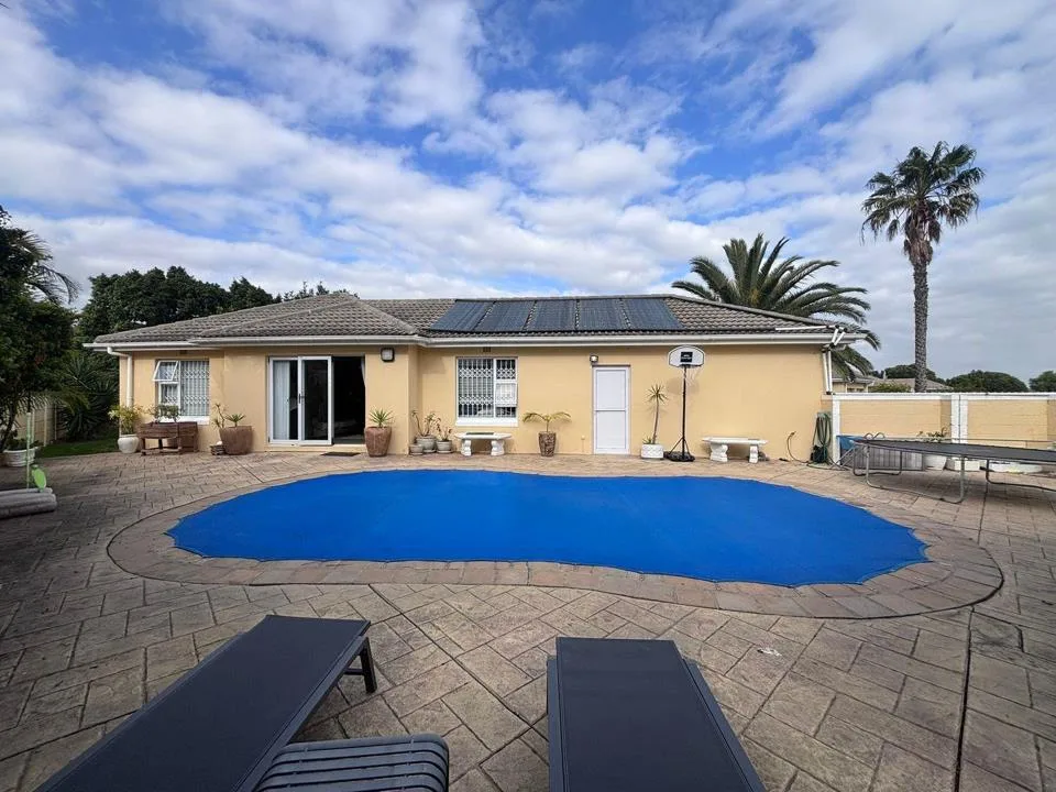 3 Bedroom House to rent in Sunningdale