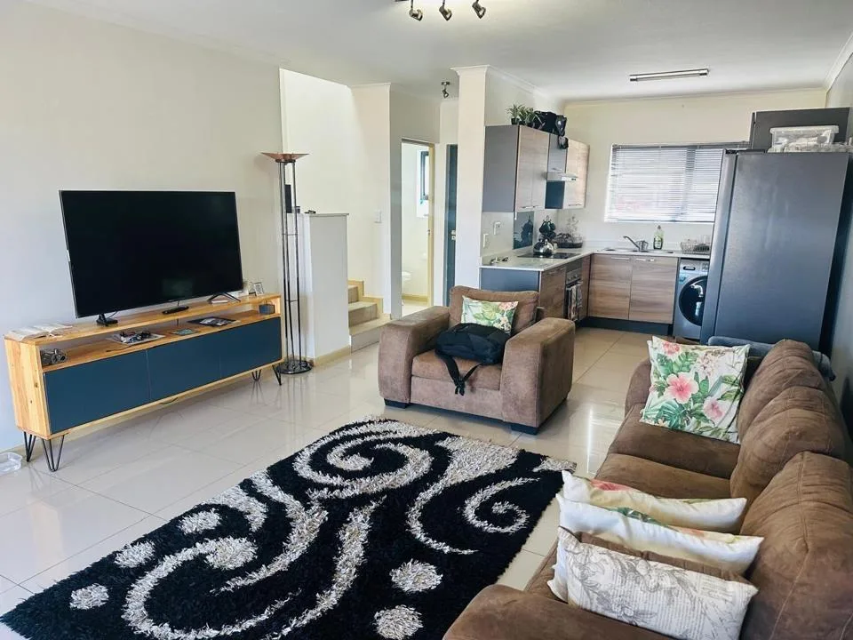 2 Bedroom Townhouse to rent in Melodie