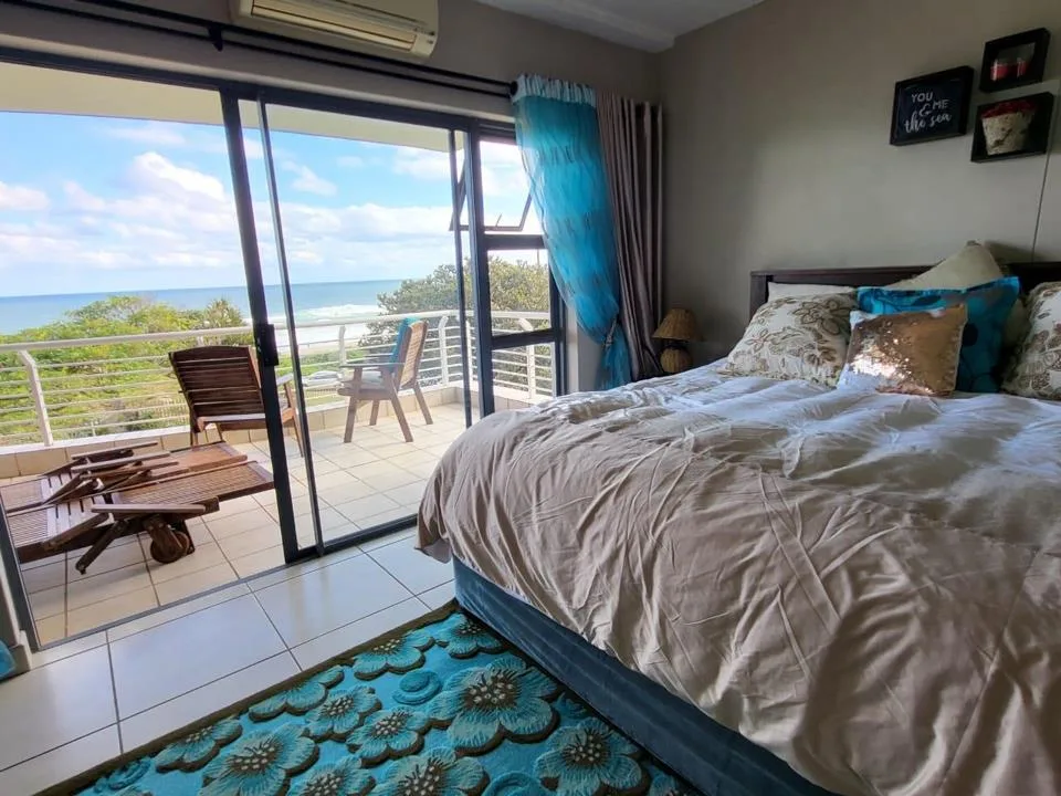 4 Bedroom House for sale in Manaba Beach
