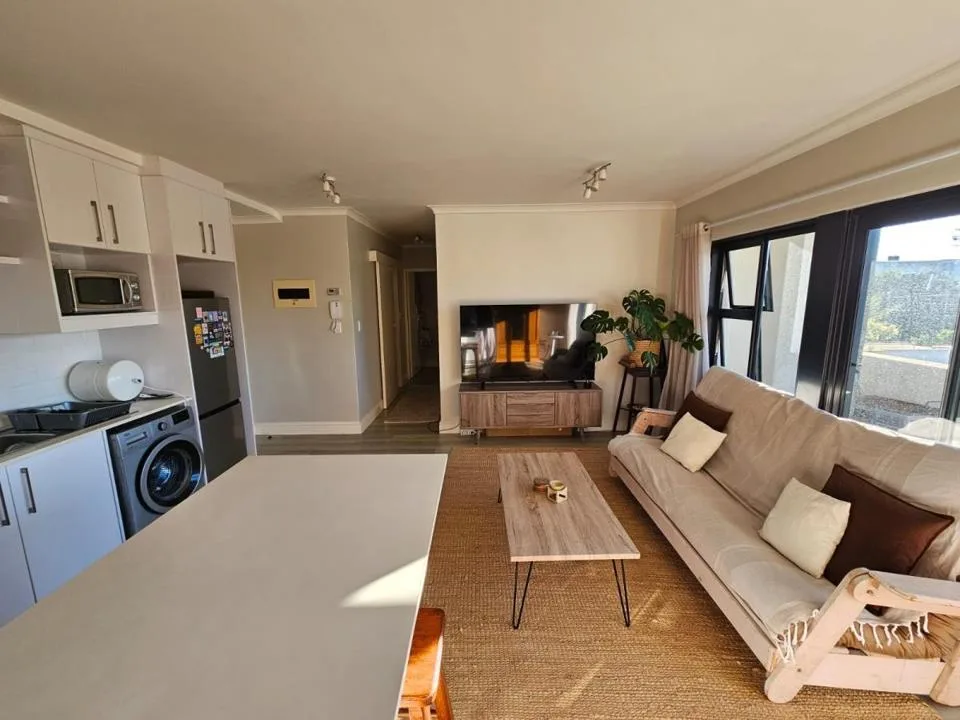 2 Bedroom Apartment / flat to rent in Kenilworth