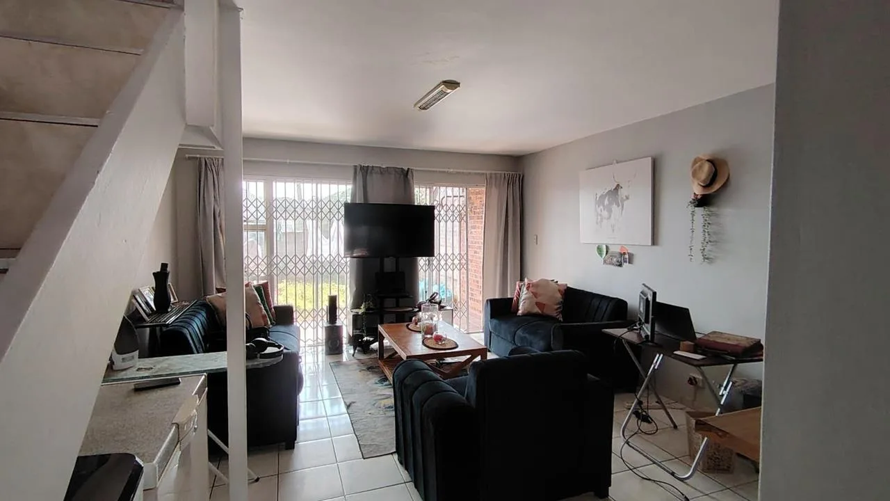 2 Bedroom House for sale in Musgrave