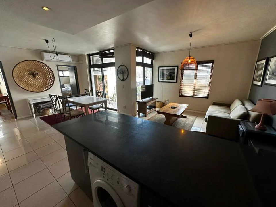 2 Bedroom Apartment / flat to rent in Cape Town City Centre