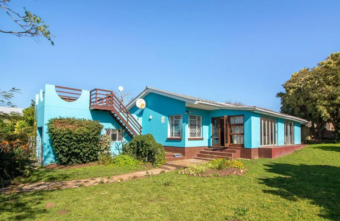 4 Bedroom House for sale in West Bank