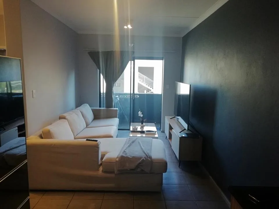 2 Bedroom House for sale in Umbogintwini