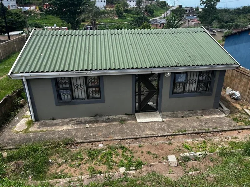 2 Bedroom House for sale in Kwamakutha