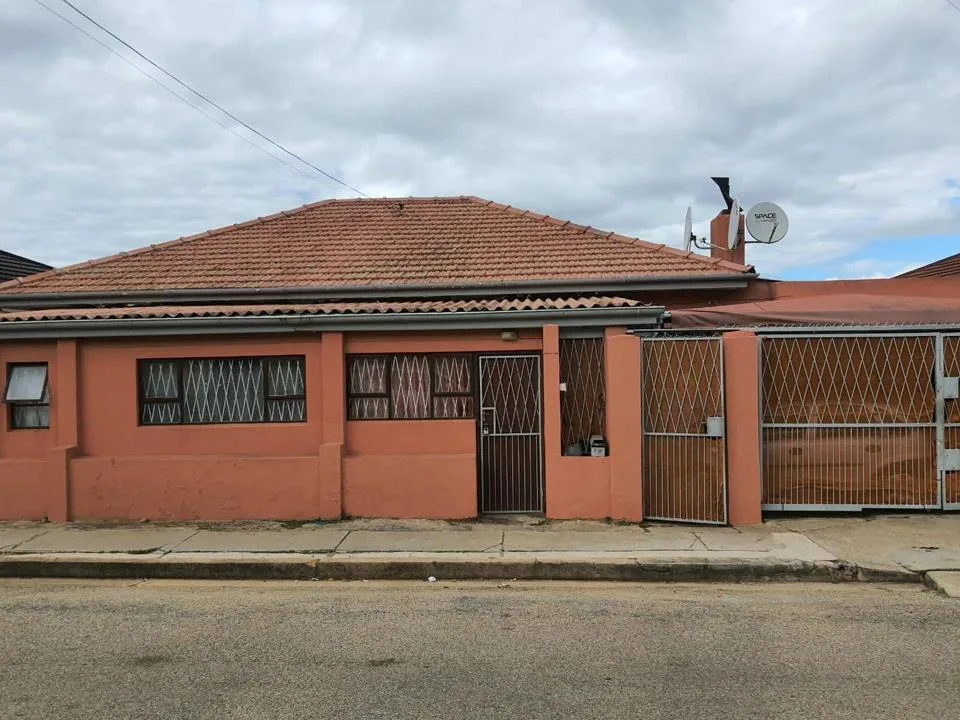 2 Bedroom House for sale in Cannon Hill