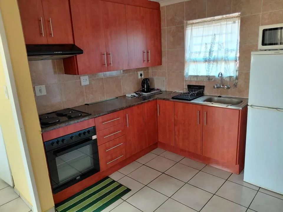 1 Bedroom Townhouse to rent in Middelburg Central