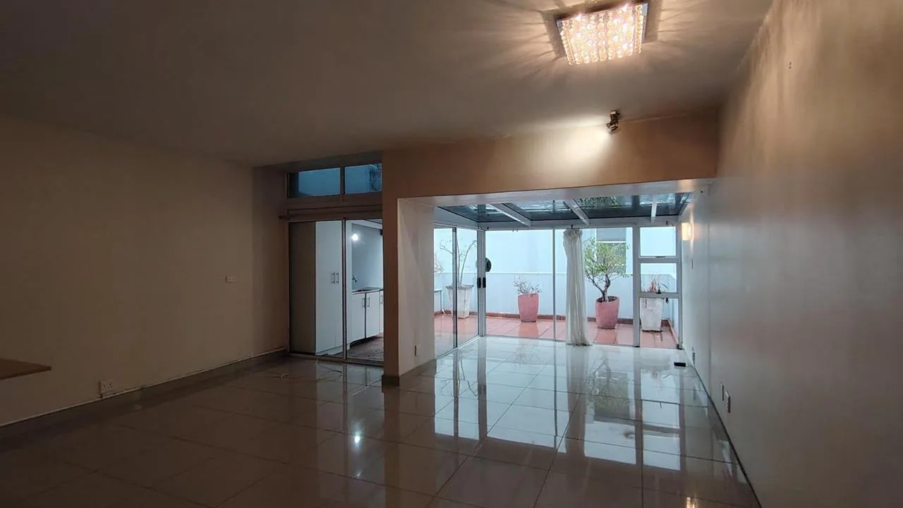 2 Bedroom House to rent in Essenwood