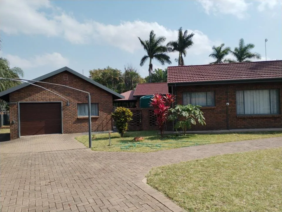 4 Bedroom House for sale in Phalaborwa