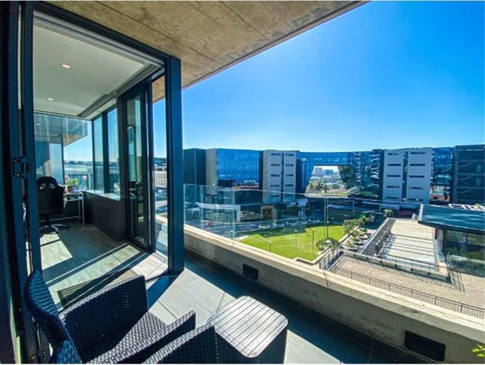 2 Bedroom Apartment / flat for sale in Umhlanga Central