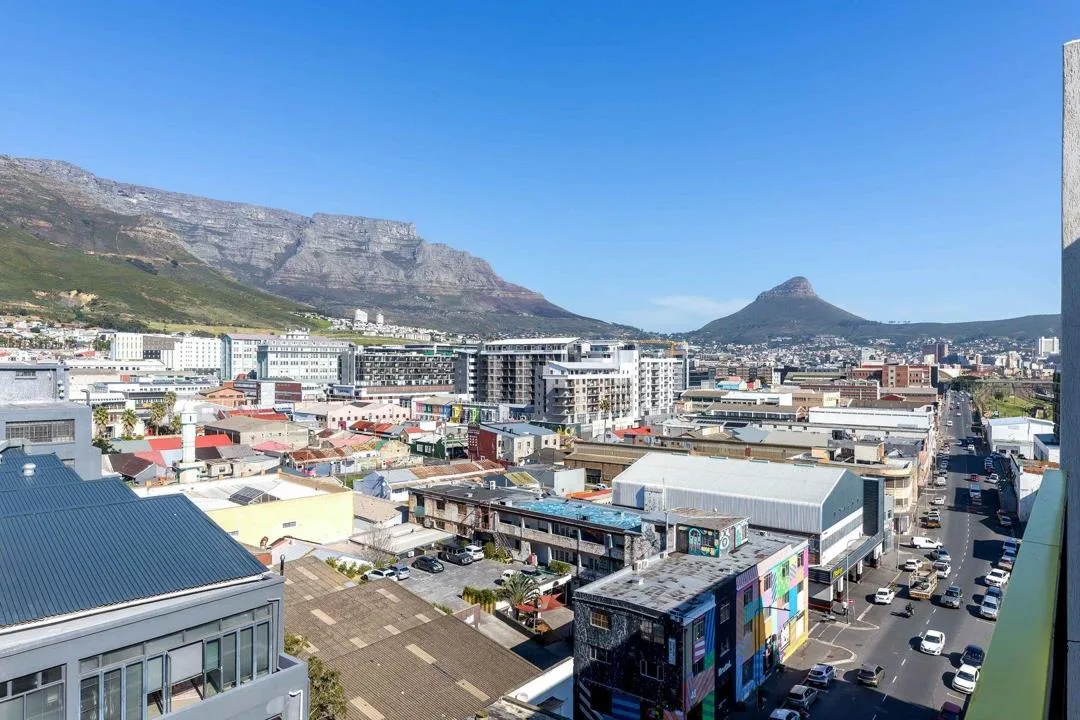 2 Bedroom Apartment / flat for sale in Woodstock