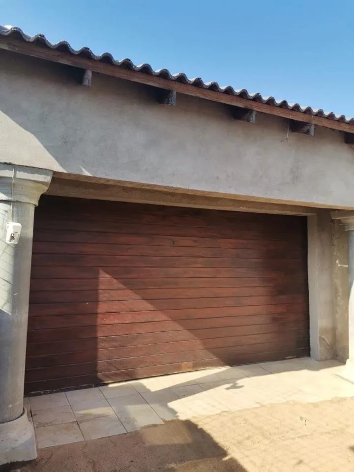 4 Bedroom House to rent in Pienaar
