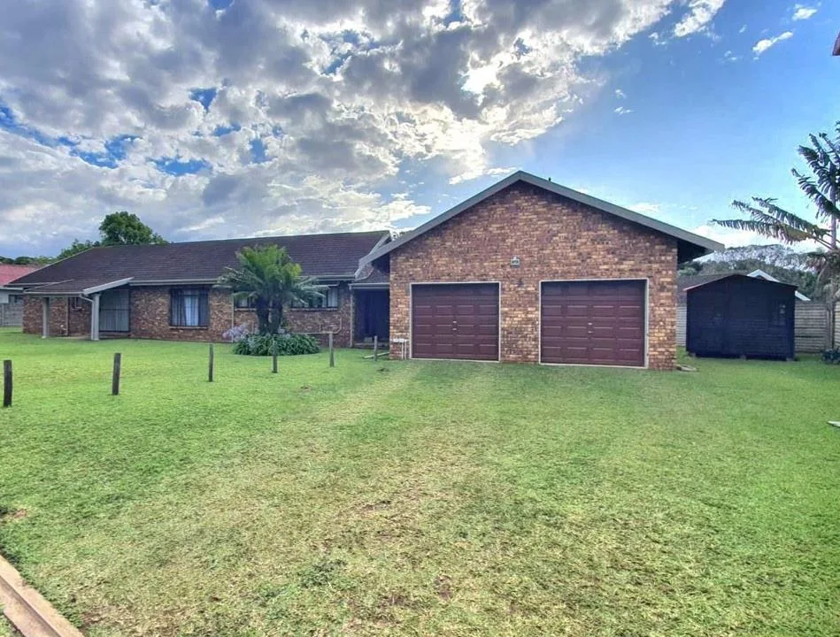 4 Bedroom House for sale in Trafalgar