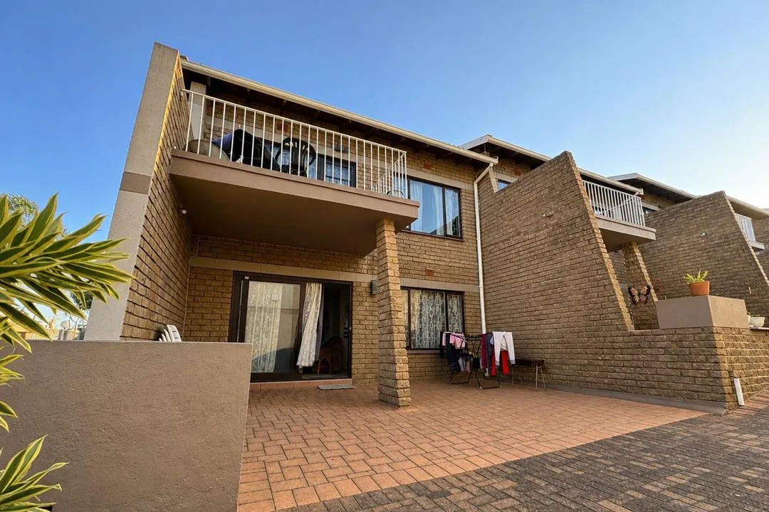3 Bedroom Apartment / flat for sale in St Michaels On Sea