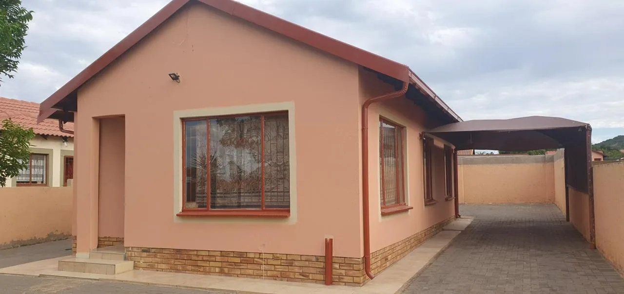 3 Bedroom House for sale in Tlhabane West