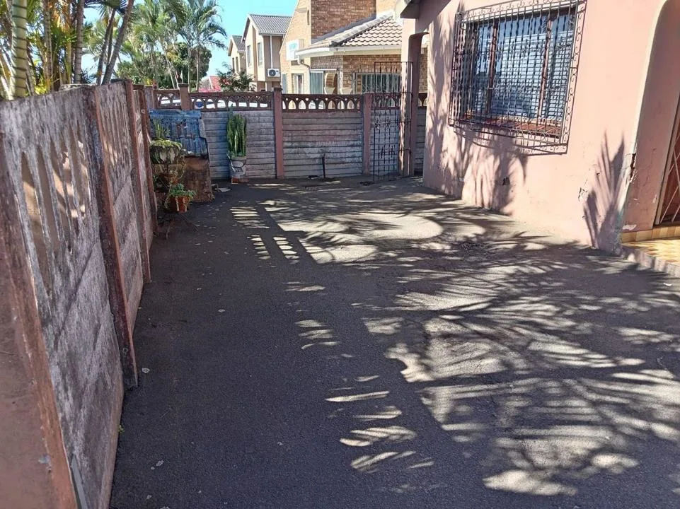 2 Bedroom House to rent in Shallcross