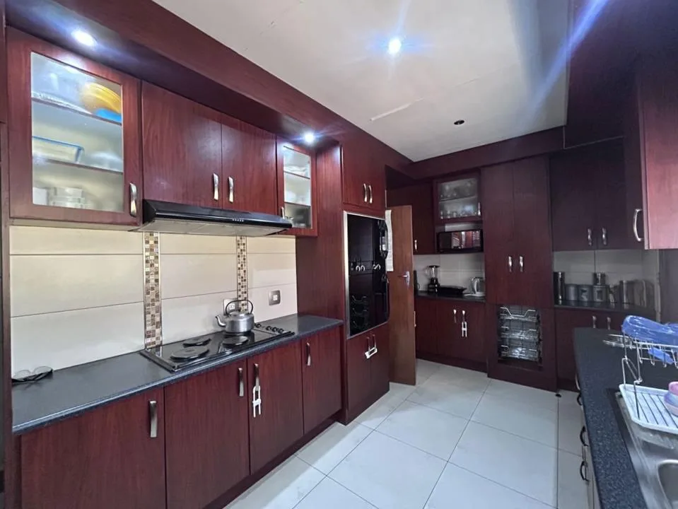 3 Bedroom House to rent in West Acres