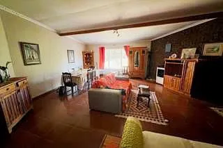 4 Bedroom House for sale in Olyfvenhoudtsdrift