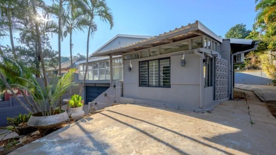 6 Bedroom House for sale in Durban North