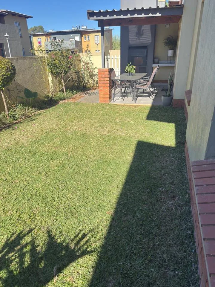 3 Bedroom Townhouse for sale in Waterval East