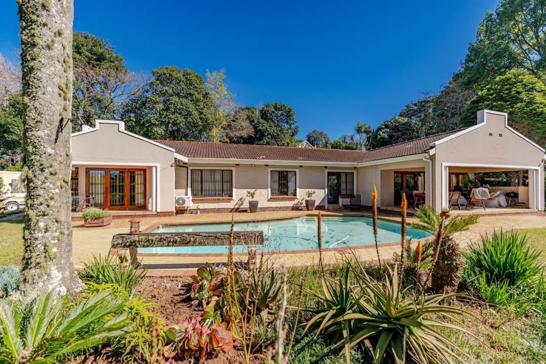 4 Bedroom House for sale in Kloof