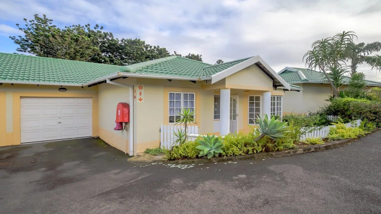 3 Bedroom Townhouse for sale in Umhlanga Central