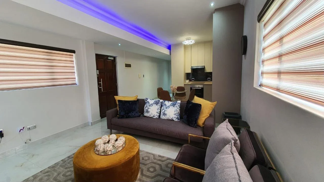 2 Bedroom Apartment / flat to rent in New Town Centre
