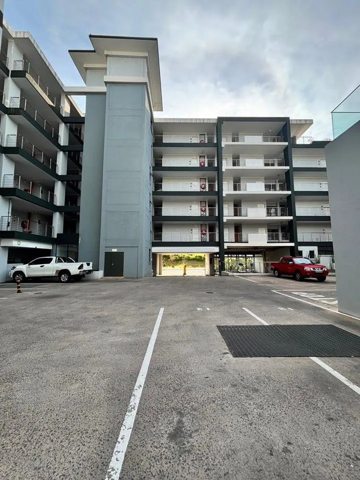 2 Bedroom Apartment / flat to rent in Umhlanga Ridge