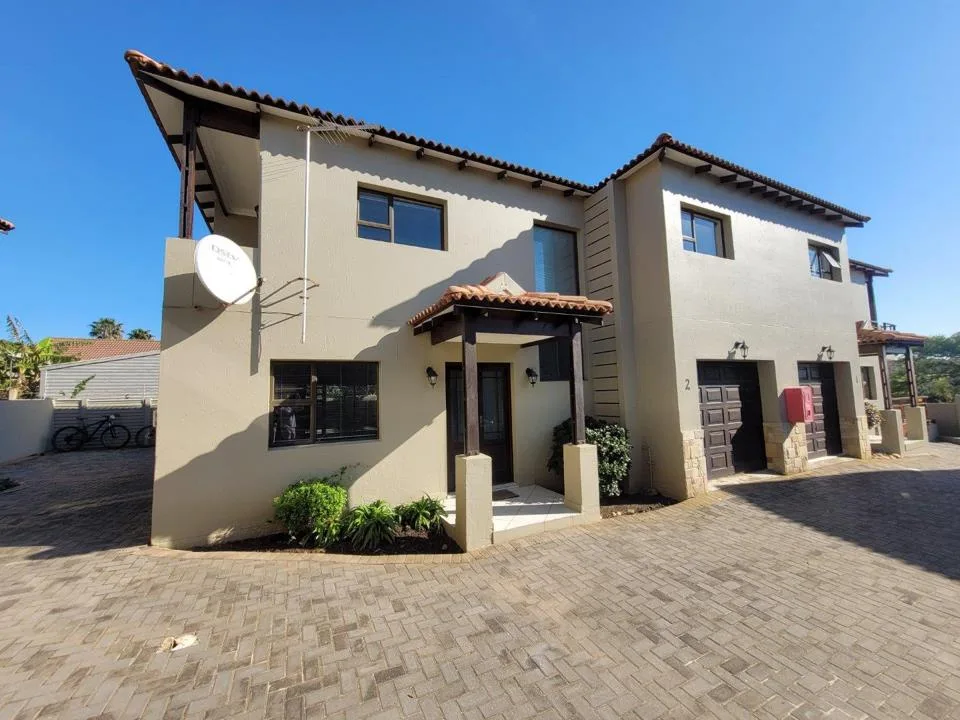 3 Bedroom Townhouse for sale in Jeffreys Bay Central