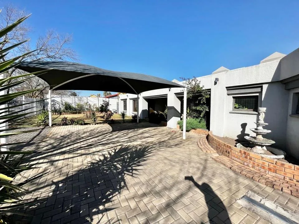 2 Bedroom Townhouse to rent in Secunda