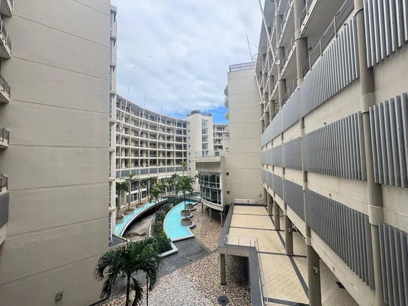 3 Bedroom Apartment / flat for sale in Point Waterfront