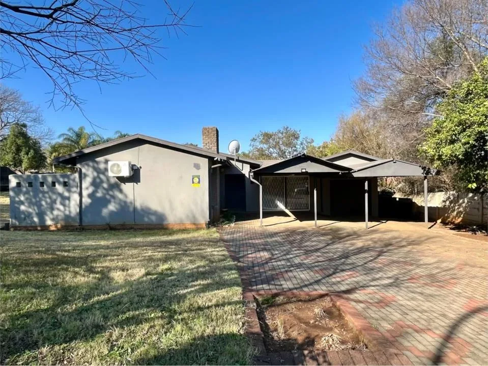 5 Bedroom House for sale in Sunnyridge
