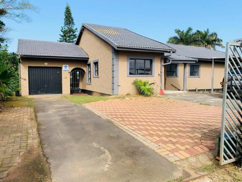 3 Bedroom House for sale in Shulton Park