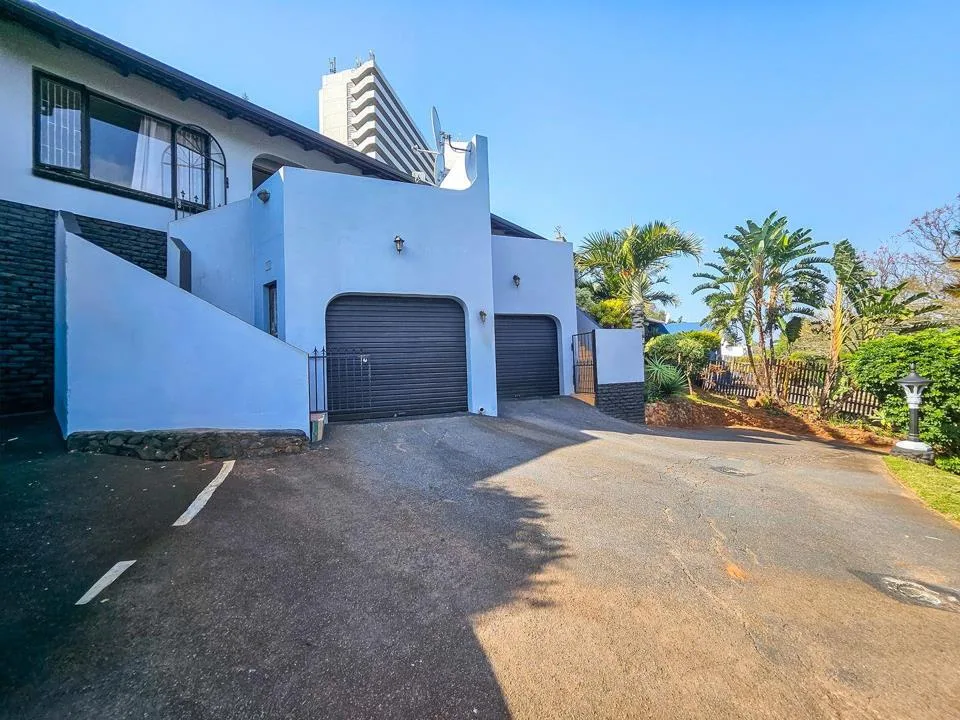 2 Bedroom Townhouse for sale in Doonside