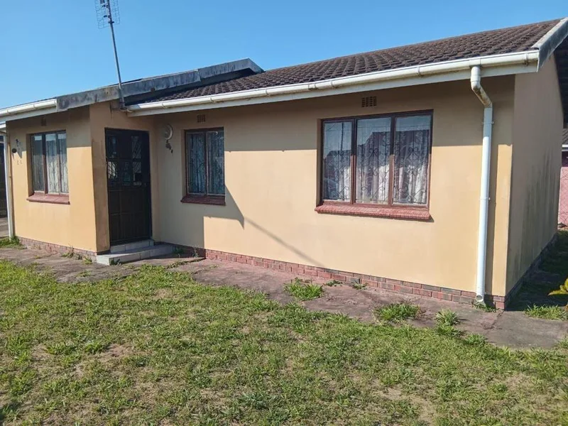 3 Bedroom House for sale in Esikhawini
