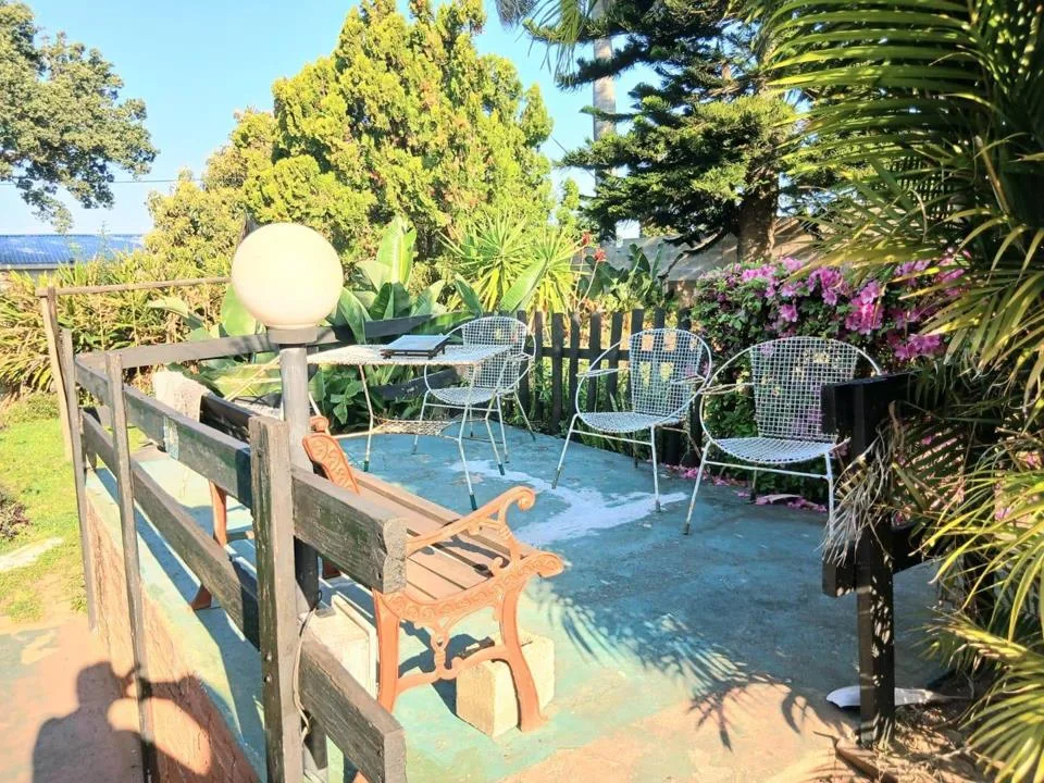 4 Bedroom House for sale in Hibberdene