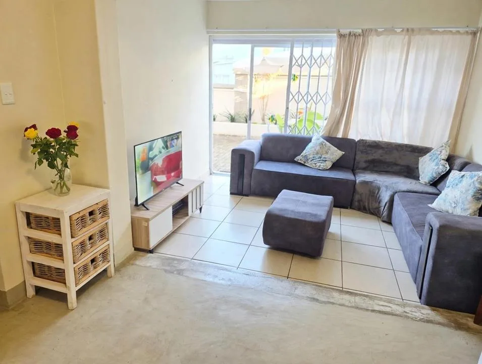 2 Bedroom Apartment / flat for sale in Uvongo Beach