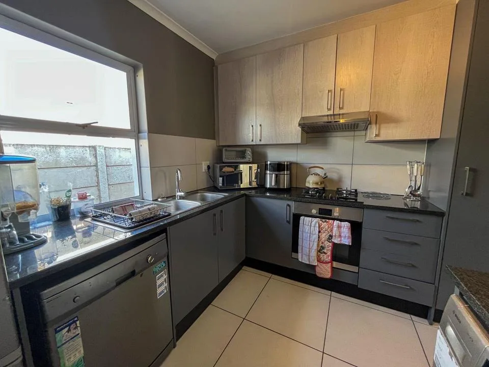 3 Bedroom House to rent in Burgundy Estate
