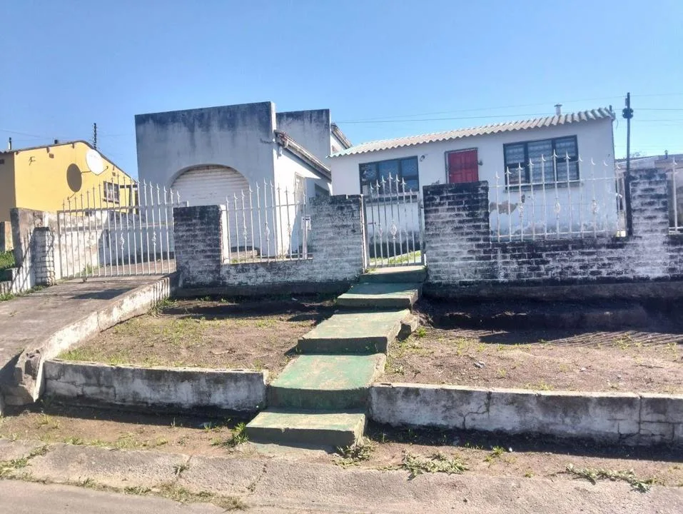 2 Bedroom House for sale in Mdantsane Nu 2