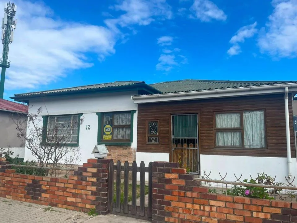 2 Bedroom House for sale in Sidwell