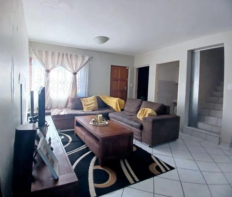 3 Bedroom Townhouse to rent in Arboretum