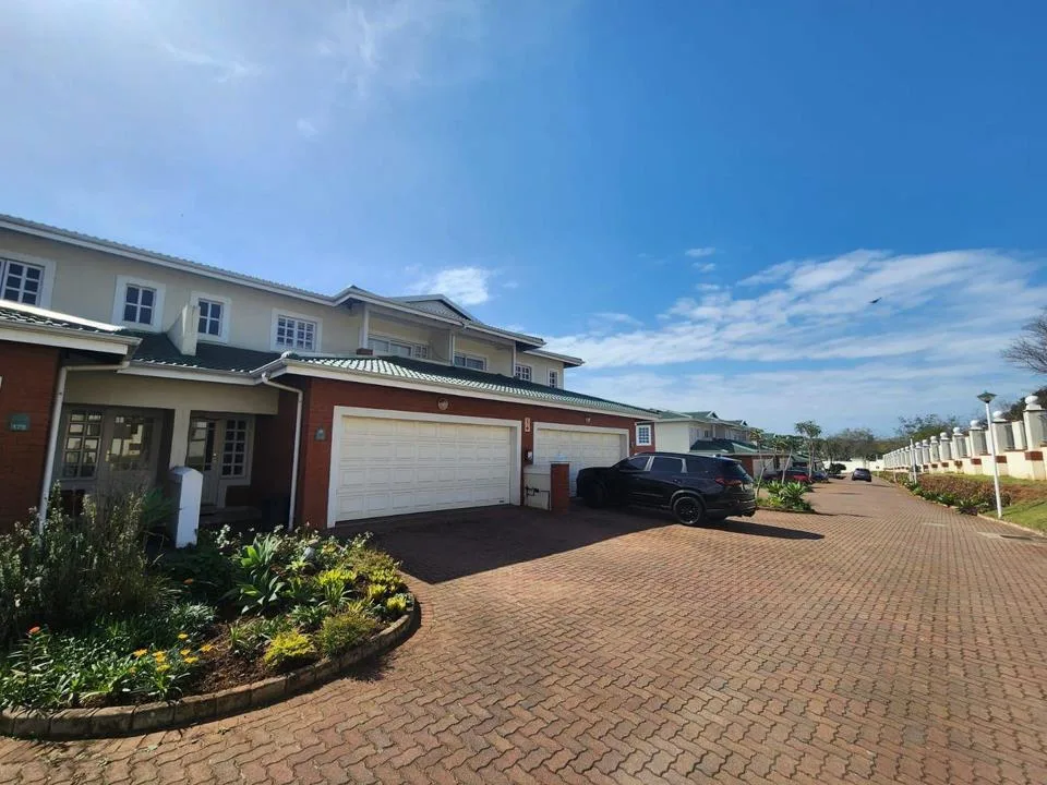 3 Bedroom Townhouse to rent in Mount Edgecombe