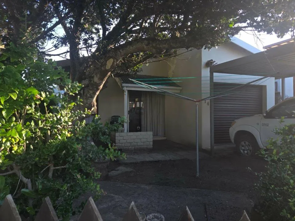 1 Bedroom House for sale in Seavale