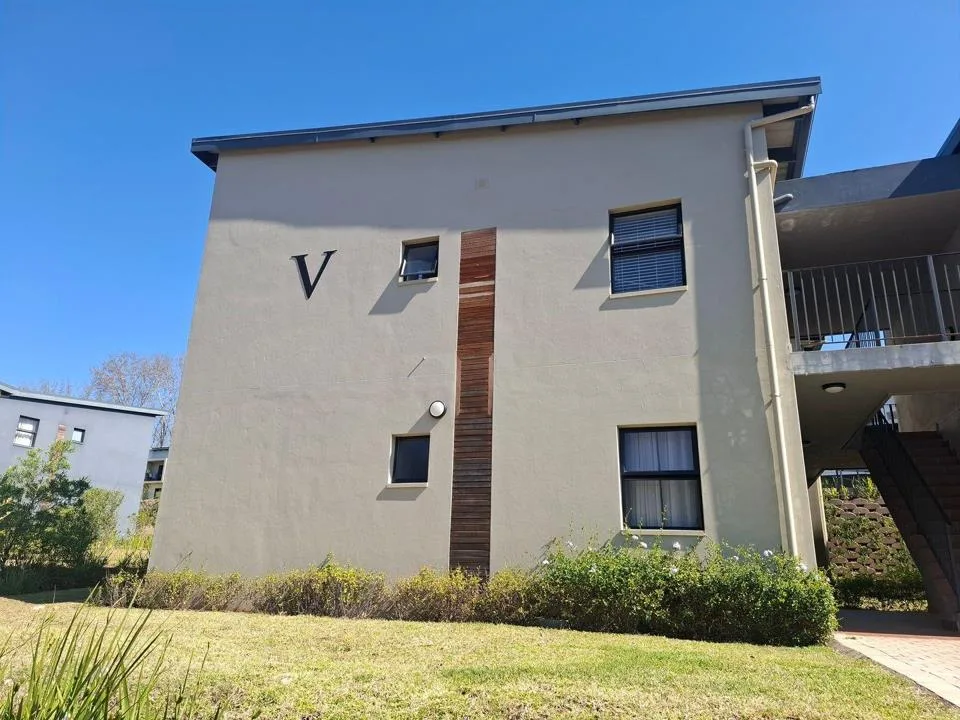 2 Bedroom Apartment / flat to rent in Waterfall