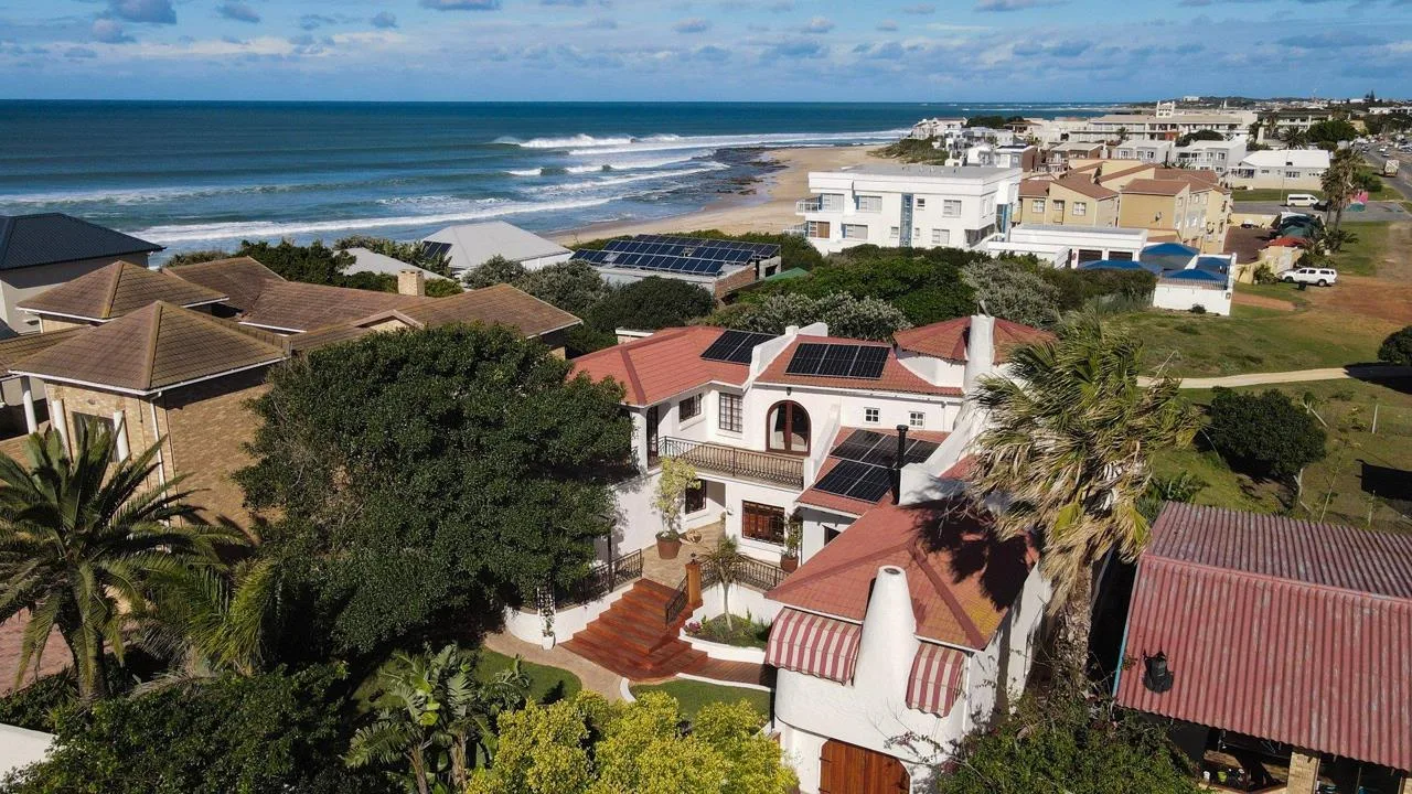 3 Bedroom House for sale in Ferreira Town